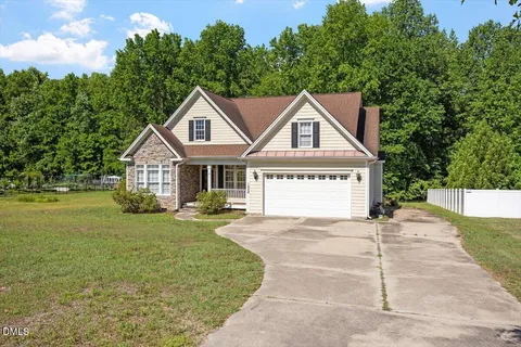 $425,000 | 1428 Hopson Downs Court, Holly Springs, NC 27540