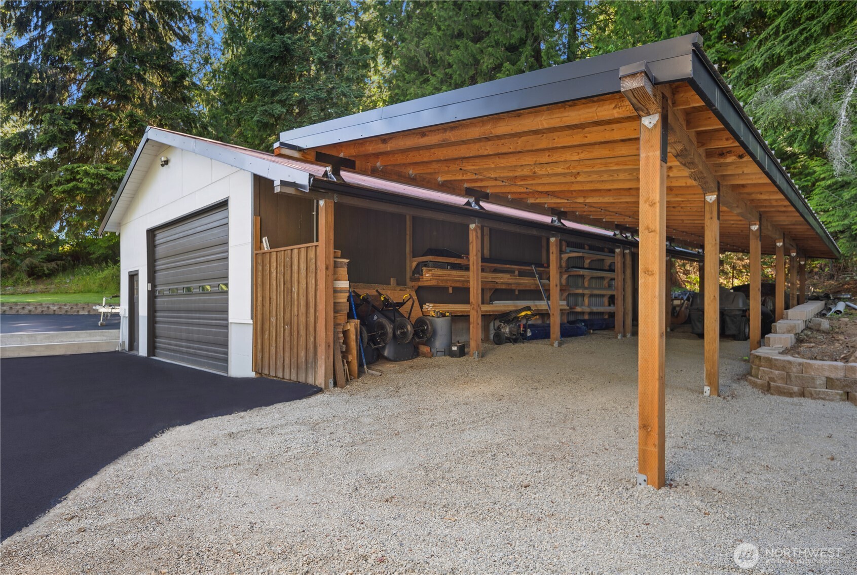16816 Southeast Lake Moneysmith Road Auburn, WA 98092 - Photo 38 of 40
