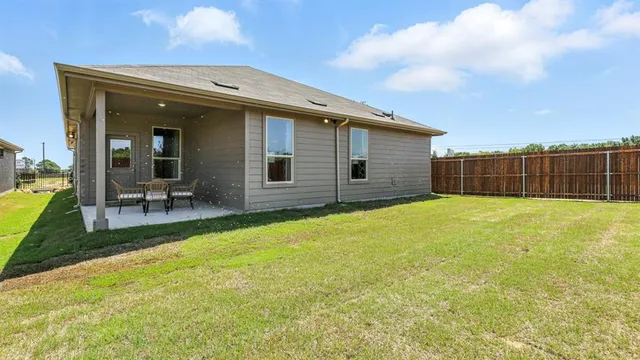 $343,990 | 304 Perk Street, Keene, TX 76059