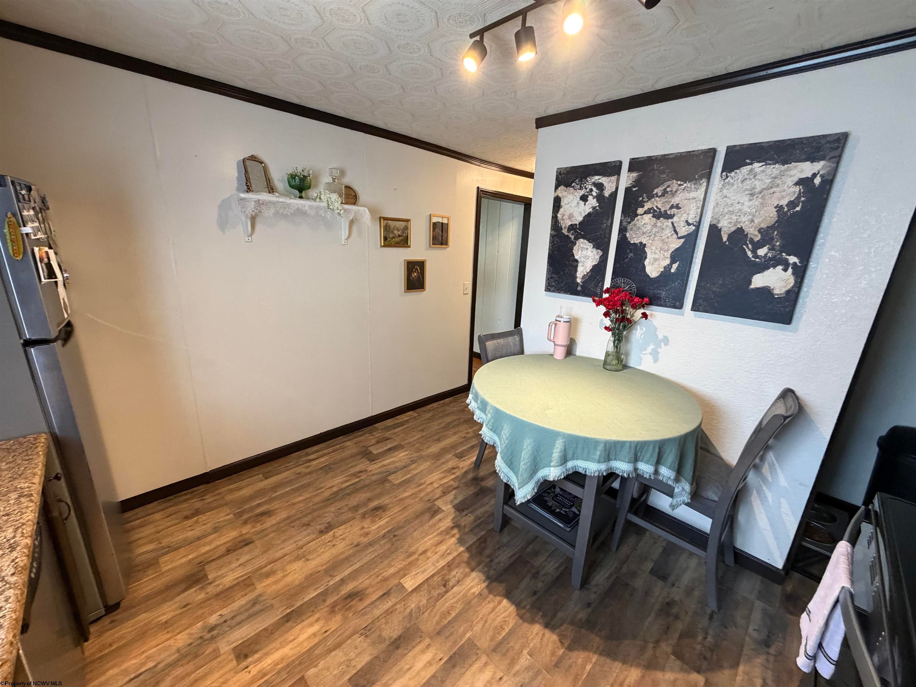 772 Ferguson Road Elkins, WV 26241 - Photo 6 of 16 Gallery Image 6
