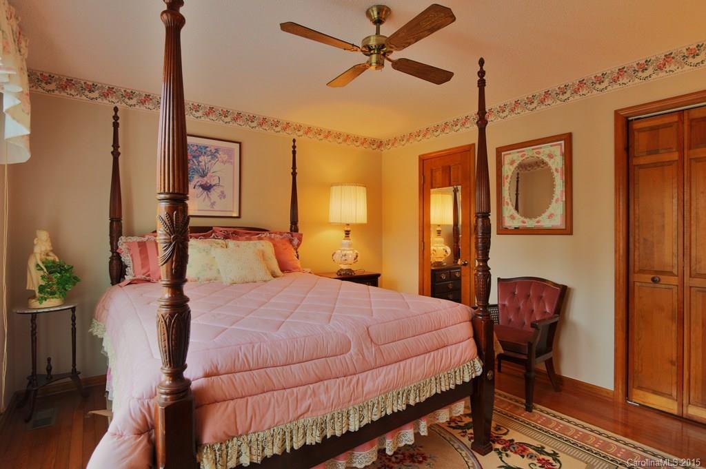 235 Spring Run Road Mooresville, NC 28117 - Photo 10 of 24 Gallery Image 10