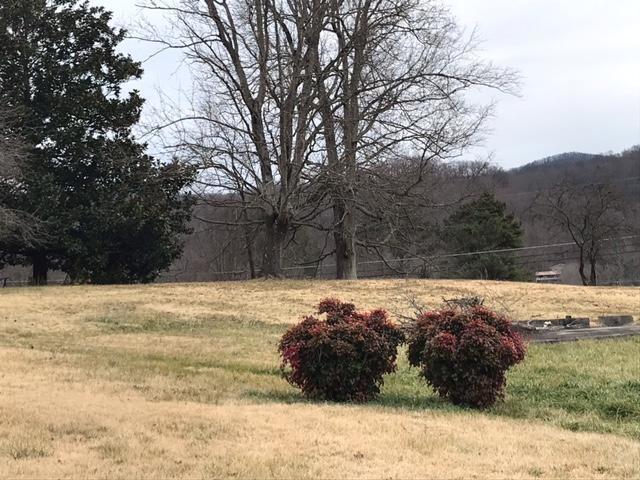 608 Balmoral Road Middlesboro, KY 40965 - Photo 1 of 3 608 Balmoral Rd