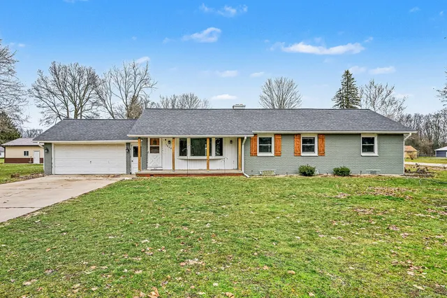$271,900 | 1868 Jefferson Road, Otsego, MI 49078