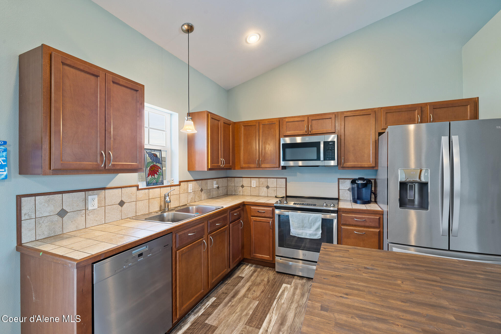 3379 North Cormac Loop Post Falls, ID 83854 - Photo 5 of 24 0N8A5644