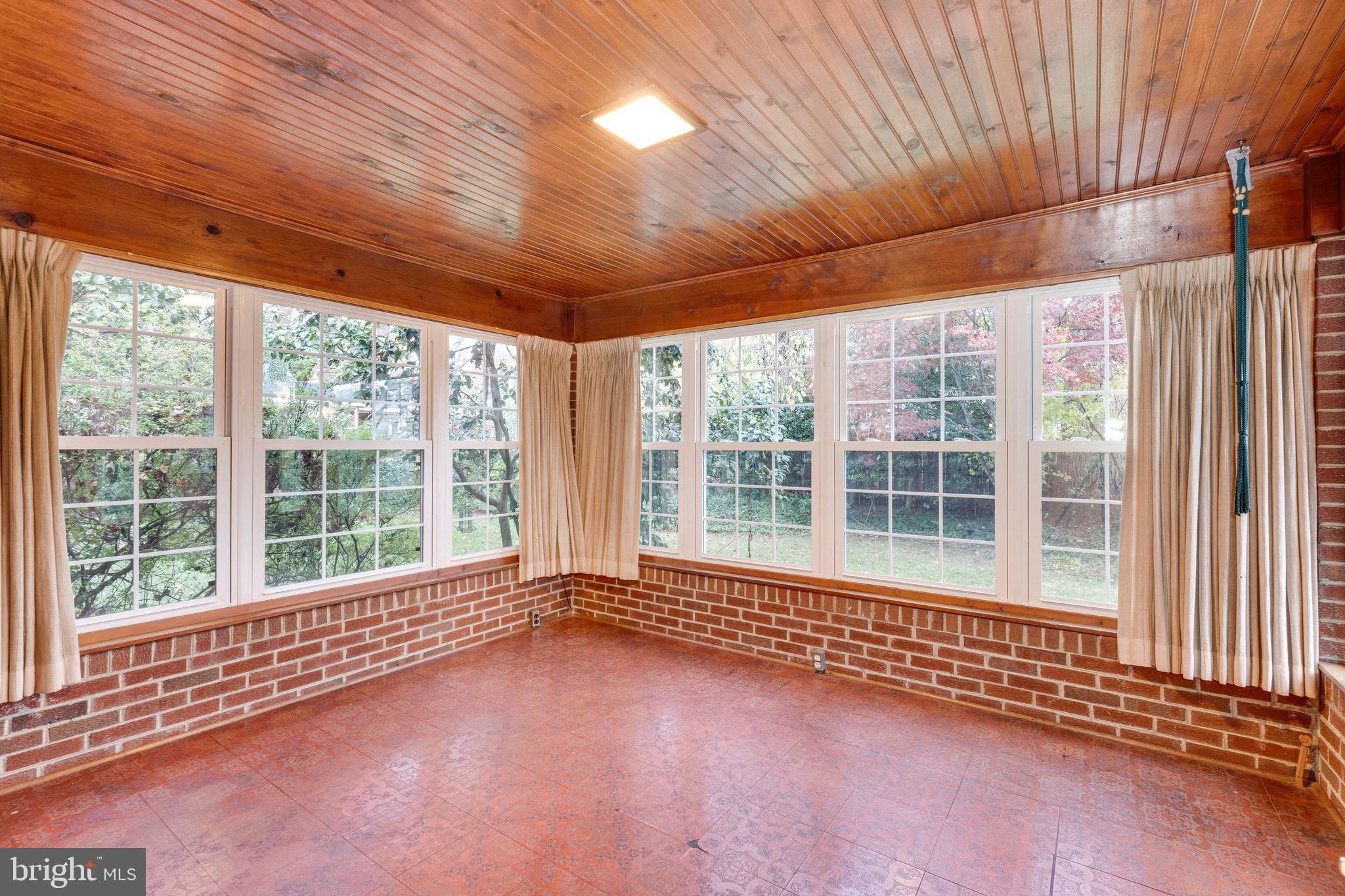 10001 Portland Road Silver Spring, MD 20901 - Photo 15 of 42