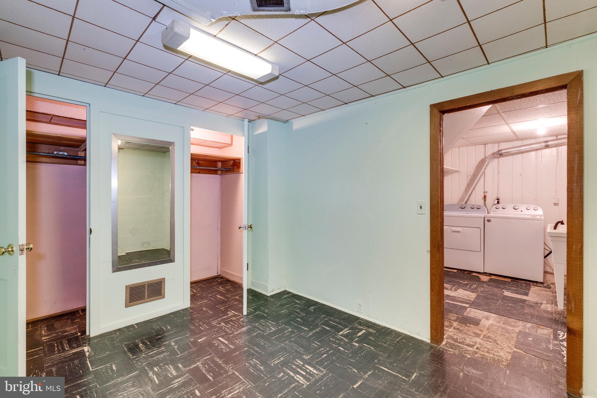 10001 Portland Road Silver Spring, MD 20901 - Photo 29 of 42 Bonus room - 4th bedroom?