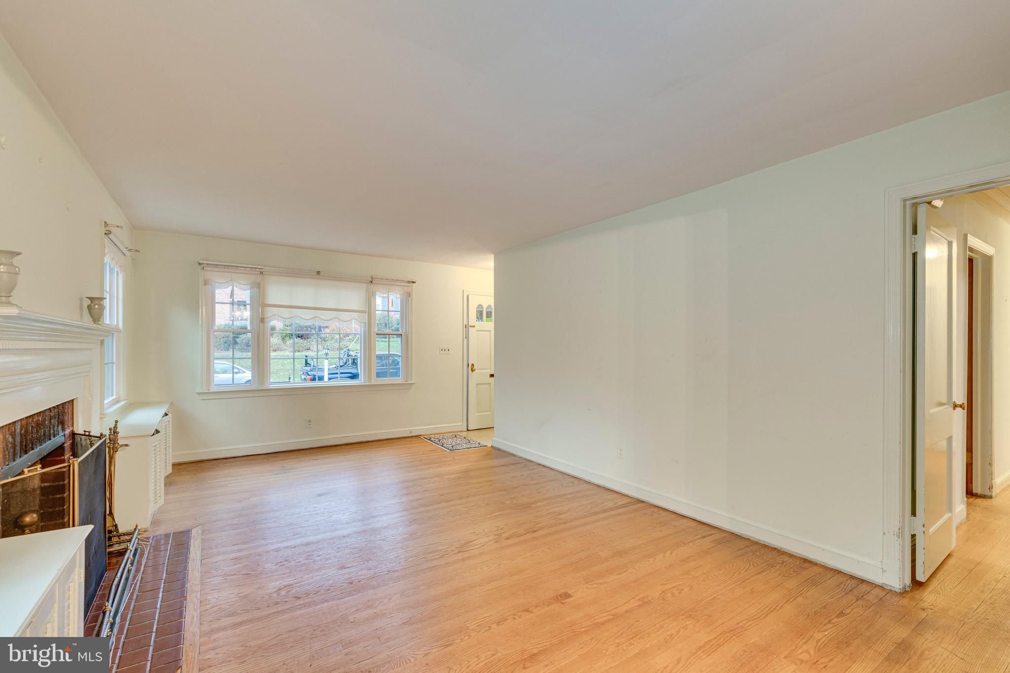 10001 Portland Road Silver Spring, MD 20901 - Photo 10 of 42