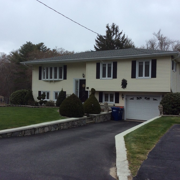 320 Reed Road Westport, MA 02790 - Photo 1 of 23