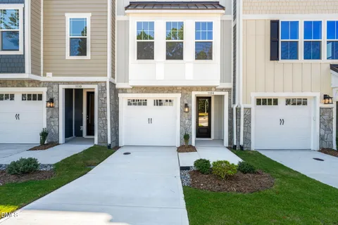 $359,990 | 505 Plumleaf Lane, Durham, NC 27703