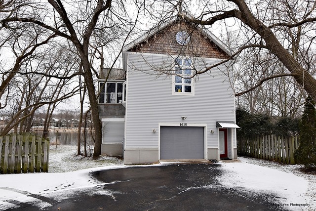 1615 Riverside Avenue St. Charles, IL 60174 - Photo 3 of 25