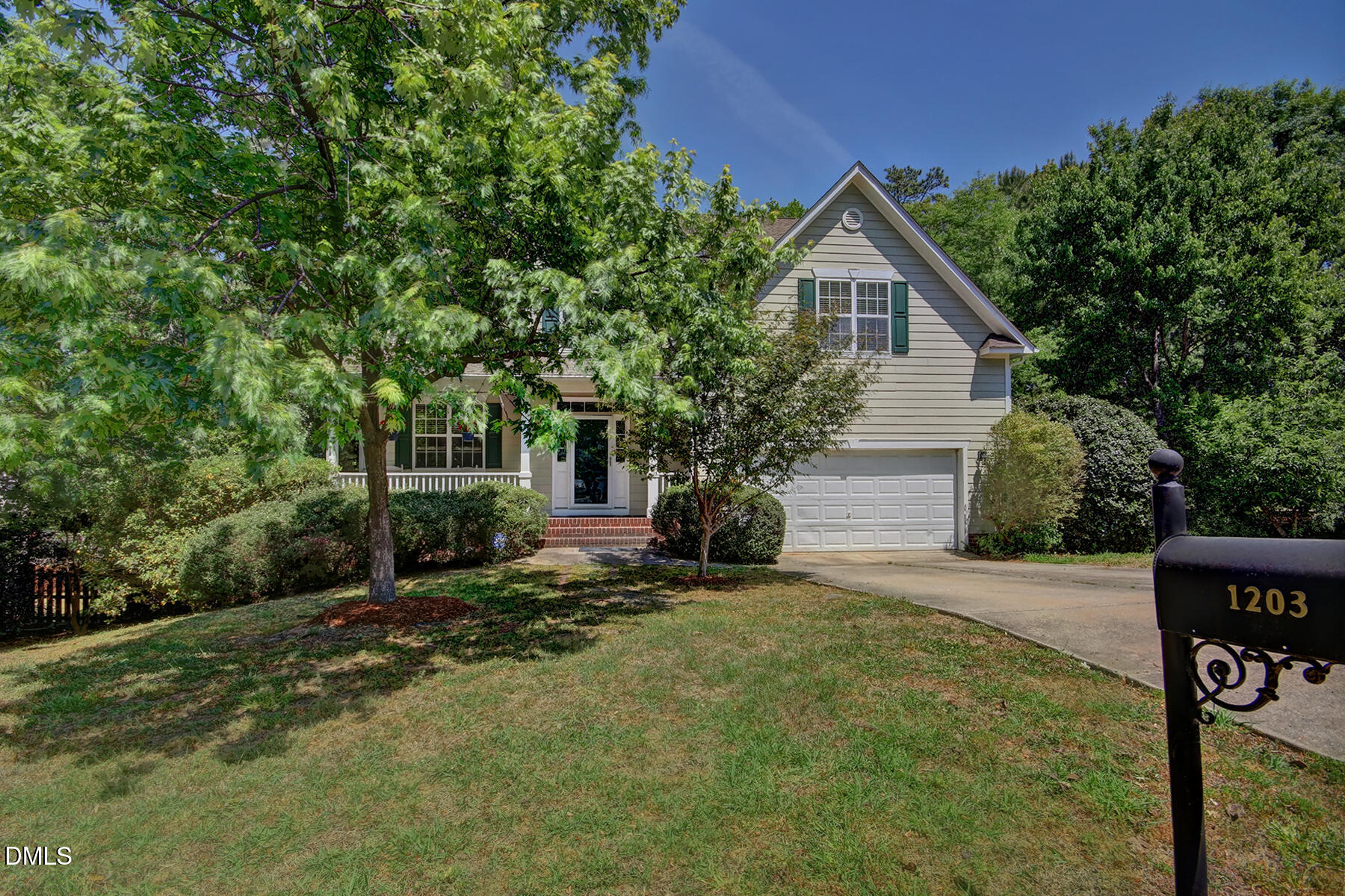 1203 Chancellors Ridge Drive Durham, NC 27713 - Photo 2 of 6 Front Yard