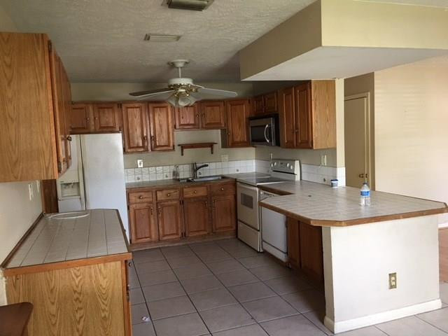 22788 Family Circle Boca Raton, FL 33428 - Photo 3 of 15 Photo 3