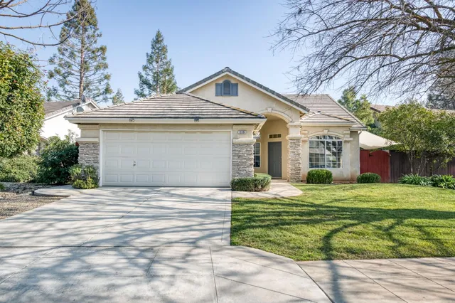 $447,500 | 10304 North Recreation Avenue, Fresno, CA 93730