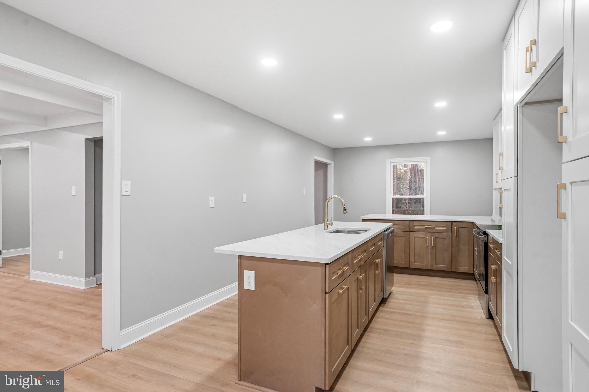 18 Waltham Drive Tabernacle, NJ 08088 - Photo 20 of 43 a kitchen with a sink and natural light