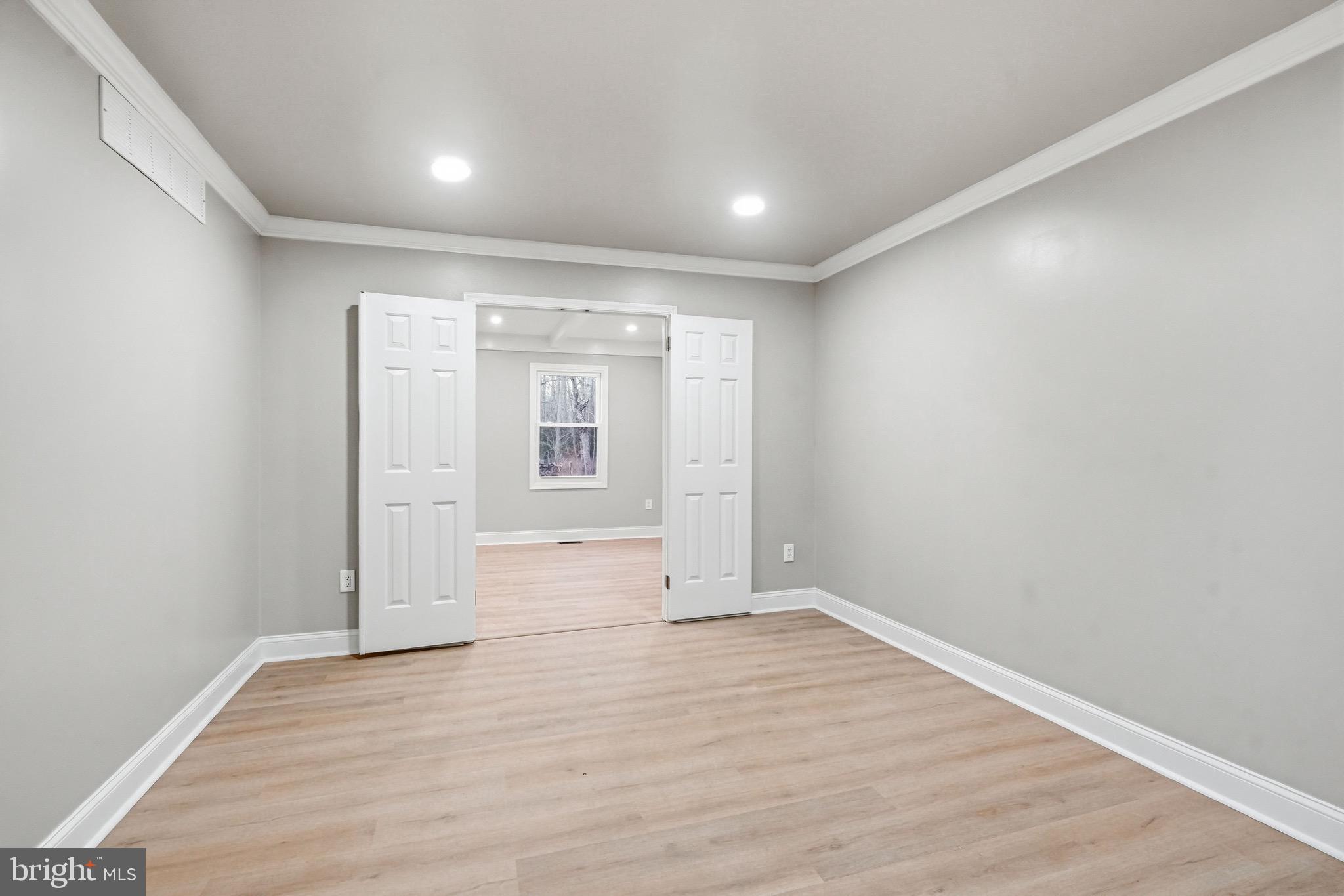 18 Waltham Drive Tabernacle, NJ 08088 - Photo 6 of 43 wooden floor in an empty room