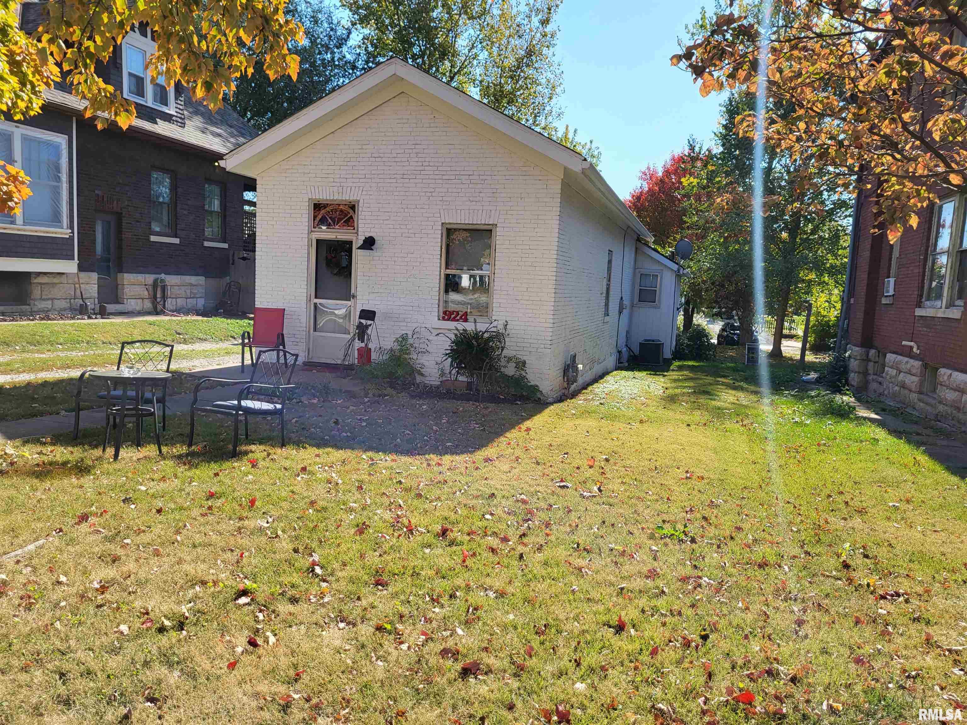 924 State Street Quincy, IL 62301 - Photo 1 of 25 Gallery Image 1