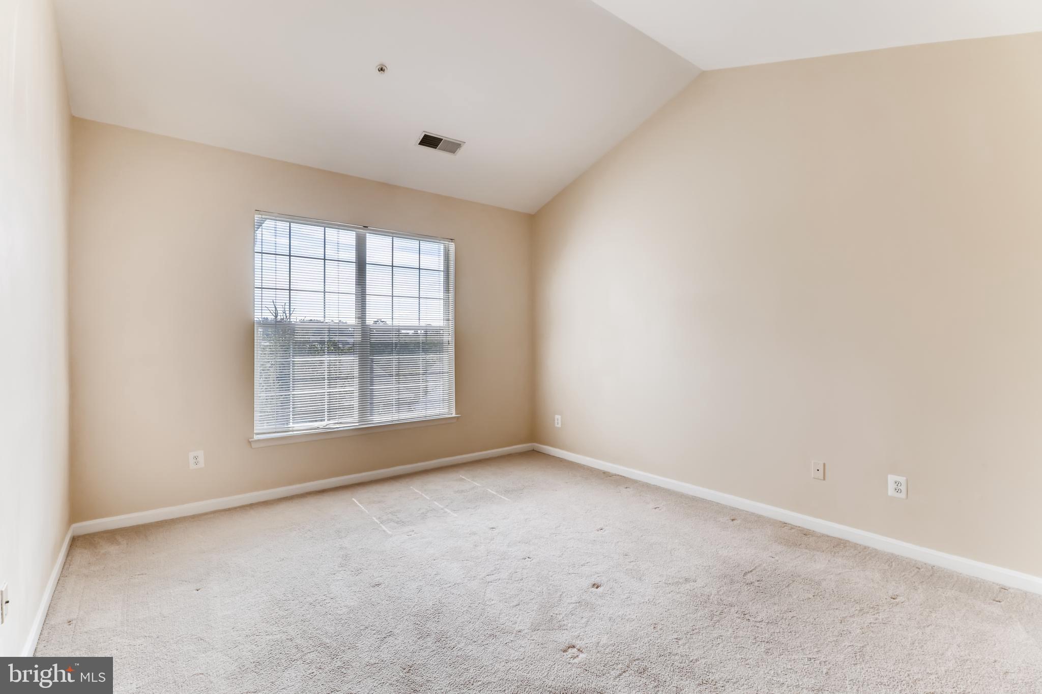 25 Hawk Rise Lane, Unit 303 Owings Mills, MD 21117 - Photo 15 of 27 Master Bedroom