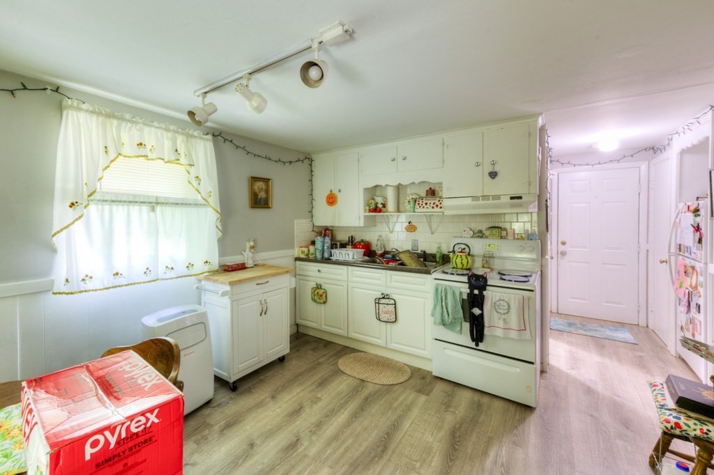 56 Morton Station Road Charlton, MA 01507 - Photo 10 of 29