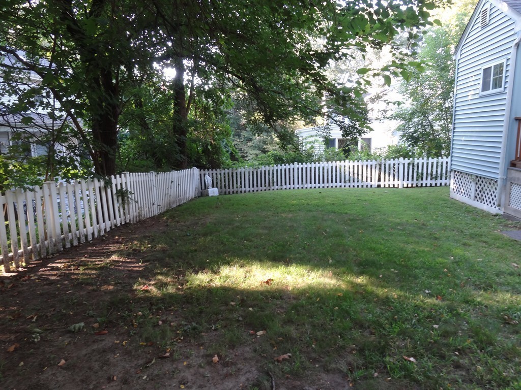 36 Oakwood Road Newton, MA 02466 - Photo 14 of 14 Gallery Image 14