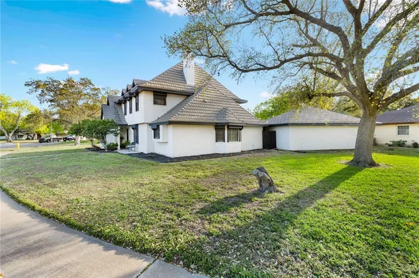 $599,900 | 3717 Castle River Drive, Corpus Christi, TX 78410