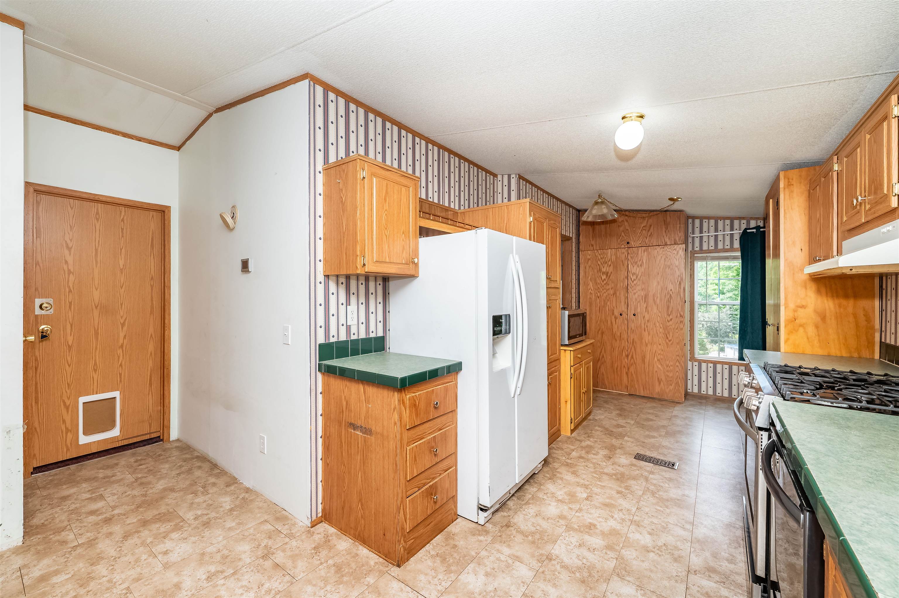 134 Mary Road Wakefield, NH 03830 - Photo 5 of 39