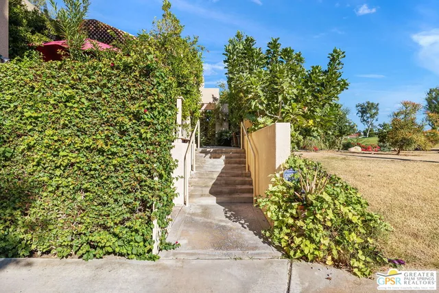 $2,950 | 17 Mission Court, Rancho Mirage, CA 92270