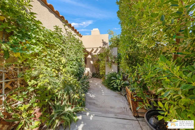 $2,950 | 17 Mission Court, Rancho Mirage, CA 92270