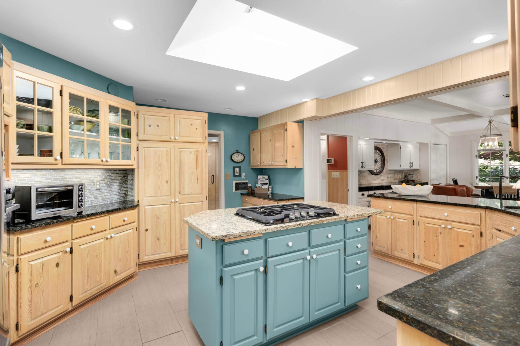 2194 Charlton Road Sunfish Lake, MN 55118 - Photo 24 of 56