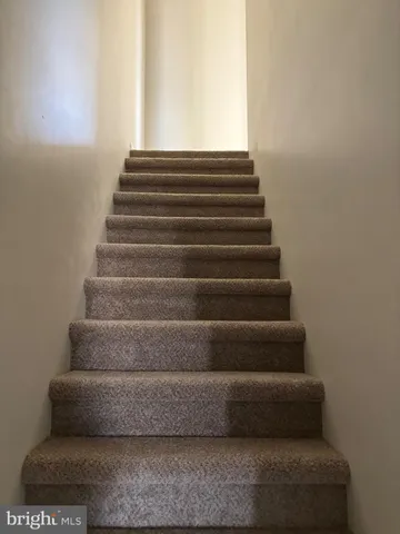 $350,000 | 402 Colwyn Avenue, Darby, PA 19023