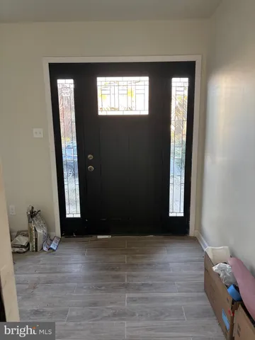 $350,000 | 402 Colwyn Avenue, Darby, PA 19023