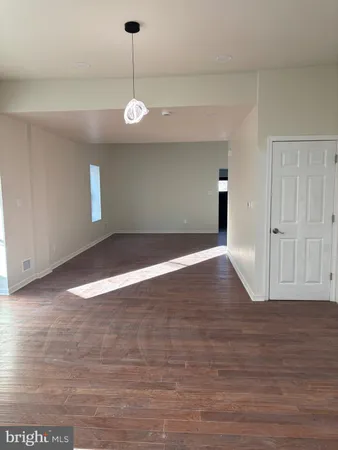$335,000 | 402 Colwyn Avenue, Darby, PA 19023