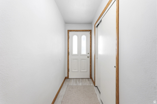 1180 North 400 East Bountiful, UT 84010 - Photo 10 of 50 Interior entry
