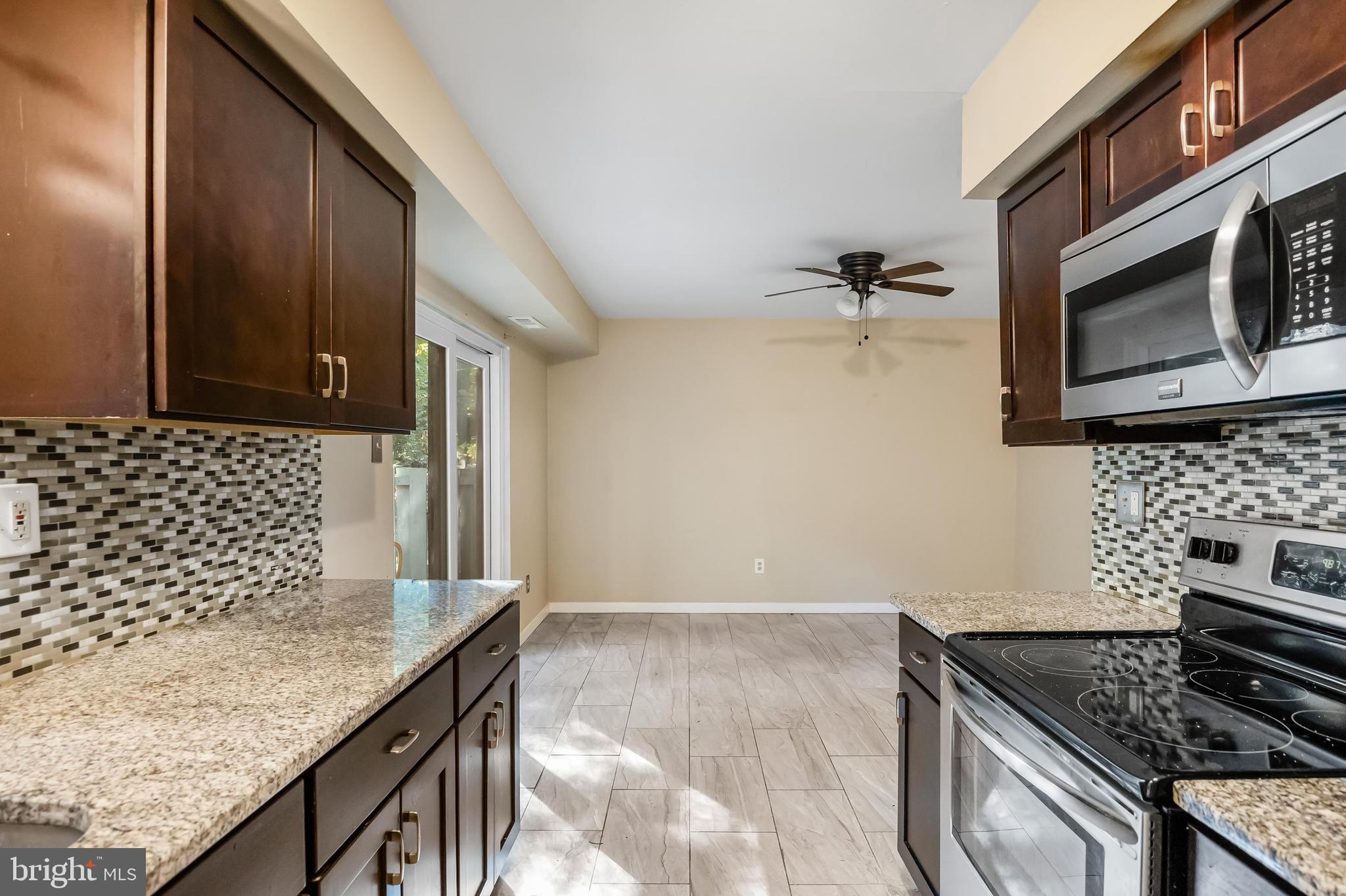 37 Harwood Lane Clementon, NJ 08021 - Photo 11 of 34 Gallery Image 11