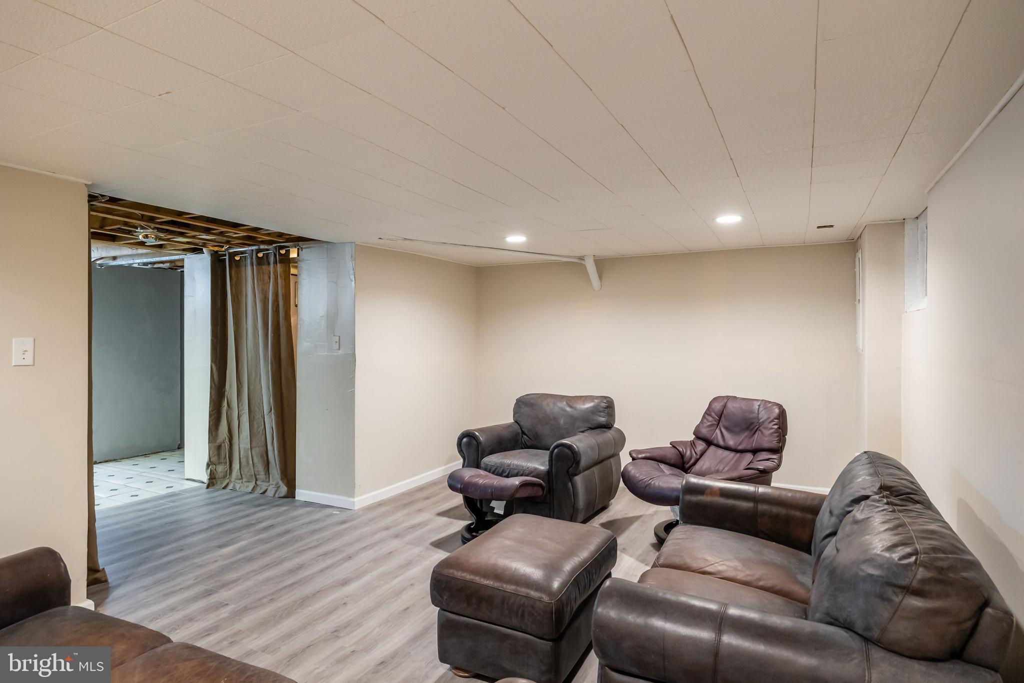 37 Harwood Lane Clementon, NJ 08021 - Photo 31 of 34 Partially finished basement