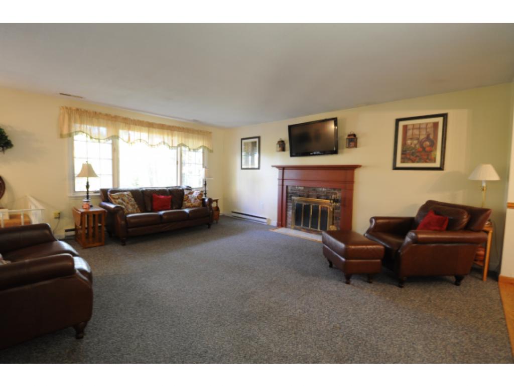15 Rutledge Road Bedford, NH 03110 - Photo 8 of 16