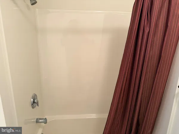 $245,000 | 1000 Fountainview Circle, Unit 1301, Newark, DE 19713