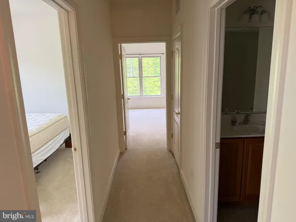 $245,000 | 1000 Fountainview Circle, Unit 1301, Newark, DE 19713