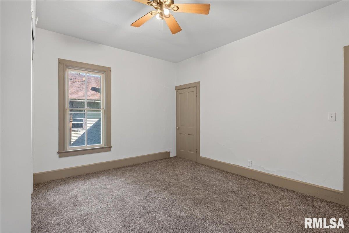 1023 West Governor Street Springfield, IL 62704 - Photo 26 of 36 Gallery Image 26