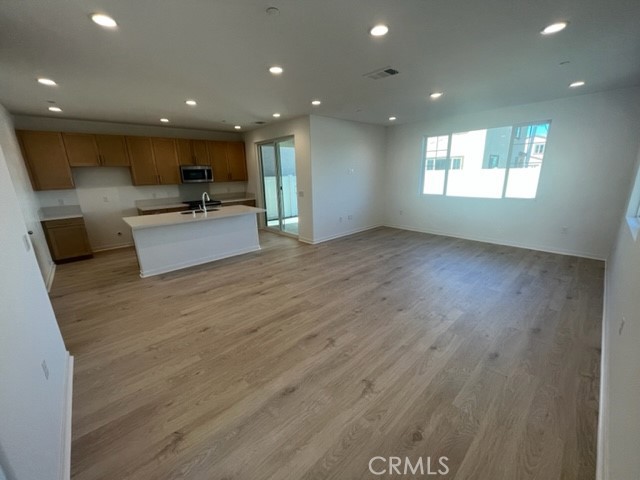 31354 Trappers Loop Winchester, CA 92596 - Photo 3 of 11