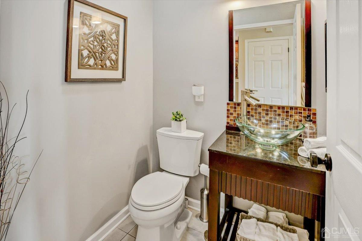 368 Rector Street, Unit 503 Perth Amboy, NJ 08861 - Photo 16 of 33 Gallery Image 16