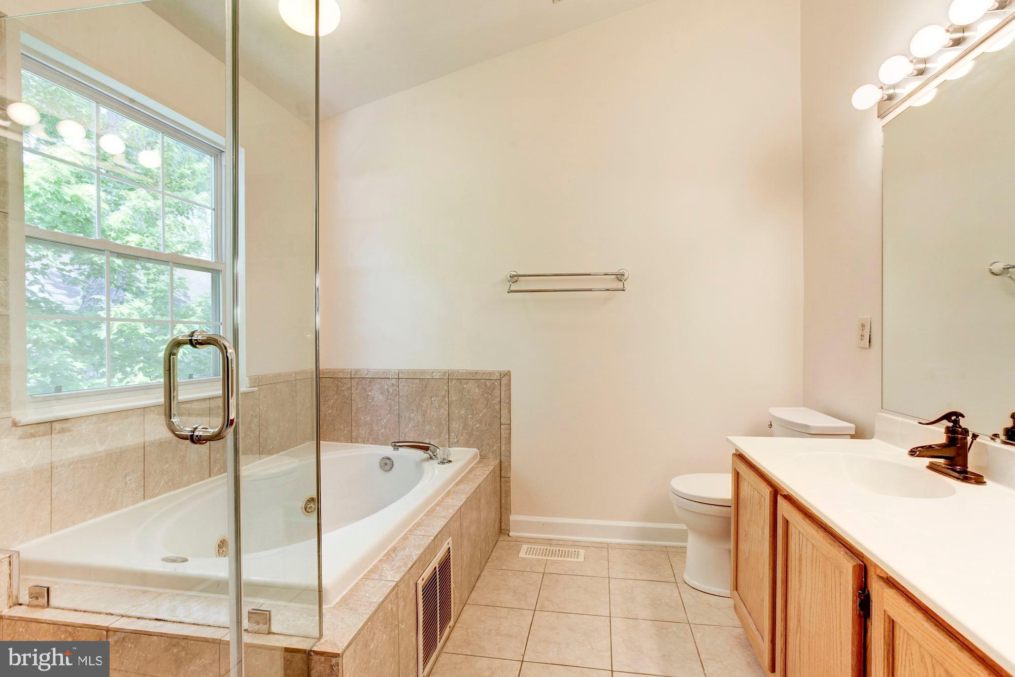 1818 Locust Grove Road Silver Spring, MD 20910 - Photo 18 of 40