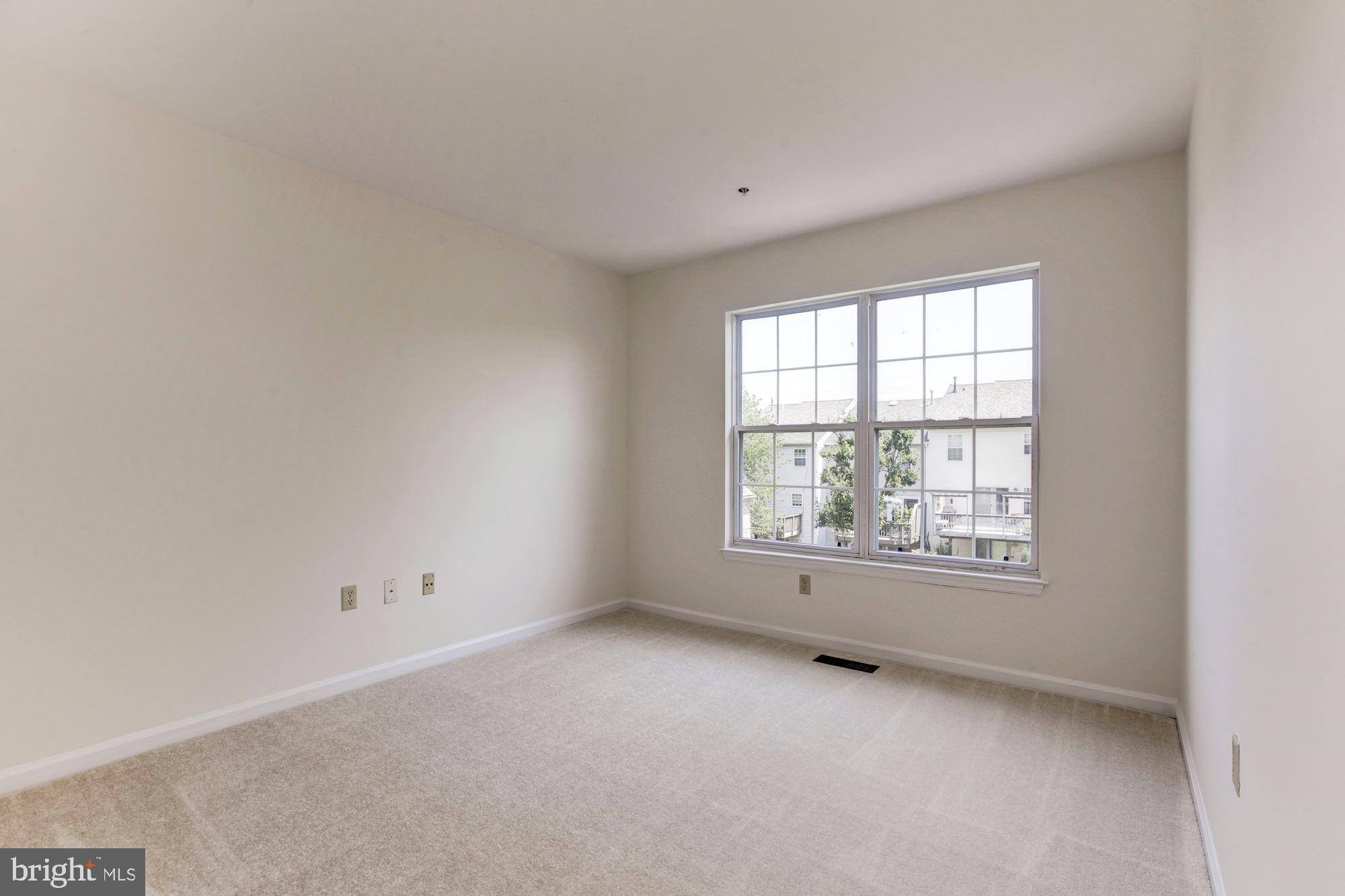 1818 Locust Grove Road Silver Spring, MD 20910 - Photo 20 of 40