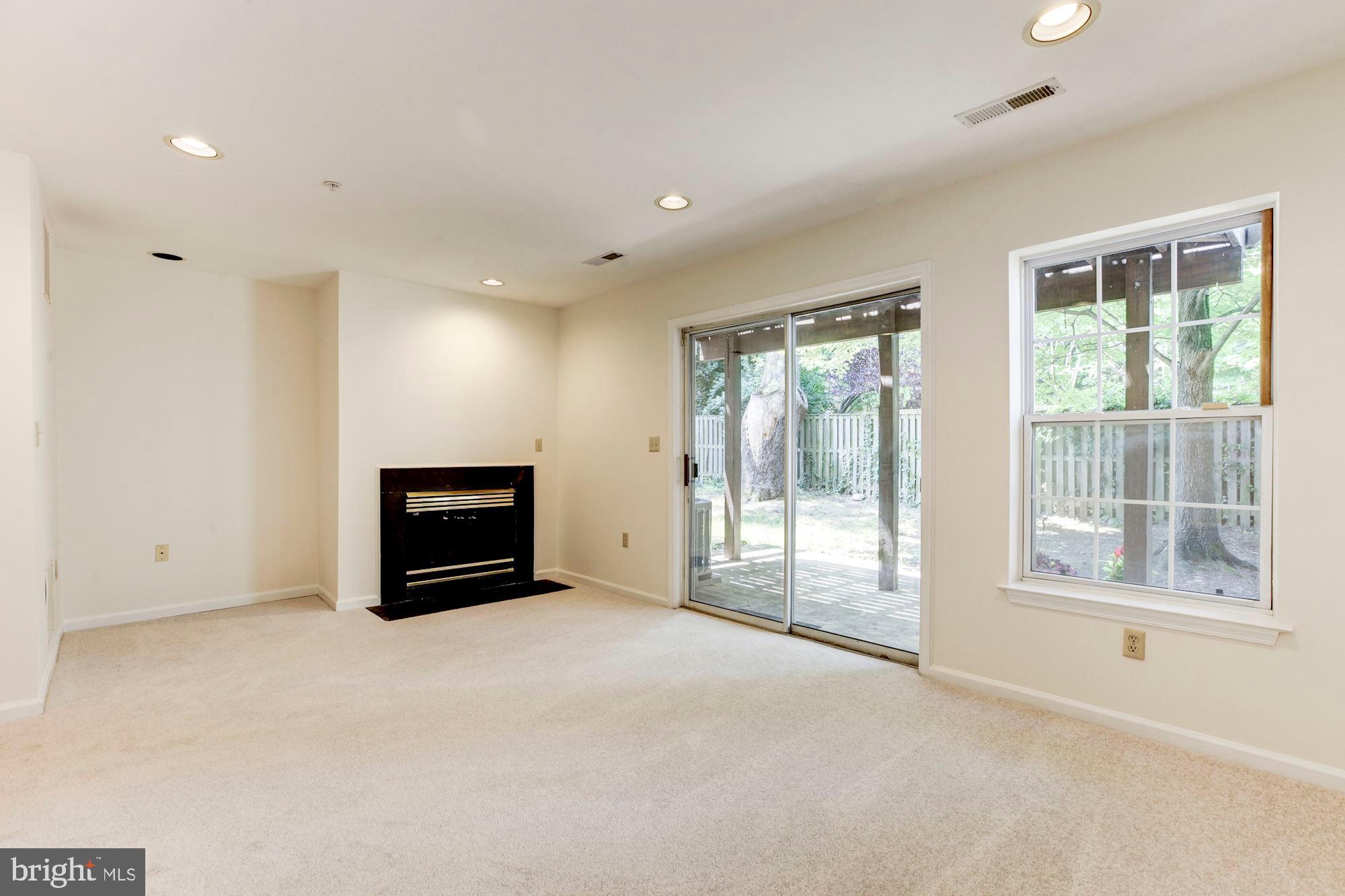 1818 Locust Grove Road Silver Spring, MD 20910 - Photo 23 of 40