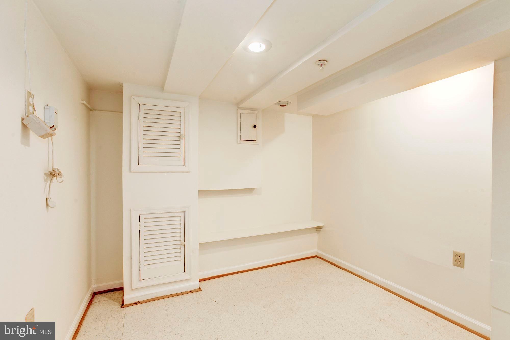 1818 Locust Grove Road Silver Spring, MD 20910 - Photo 25 of 40