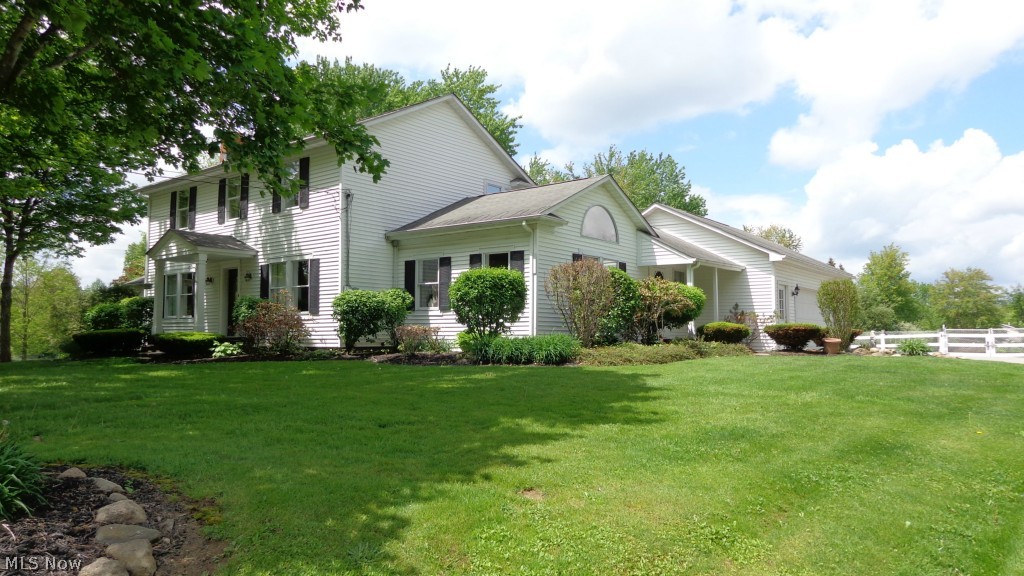 10990 Bell Road Newbury, OH 44065 - Photo 1 of 23 Gallery Image 1