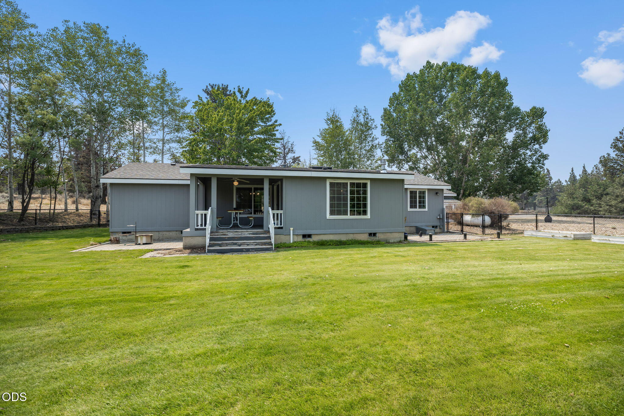 62362 Powell Butte Road Bend, OR 97701 - Photo 36 of 44 Gallery Image 36