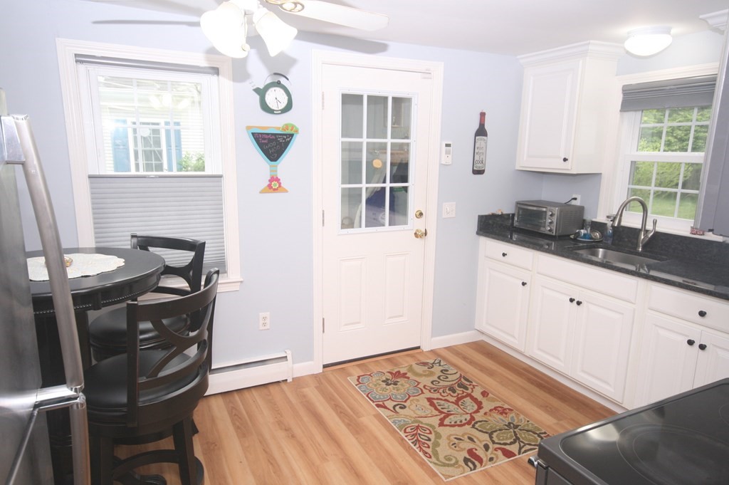 364 Shore Road Bourne, MA 02532 - Photo 13 of 30