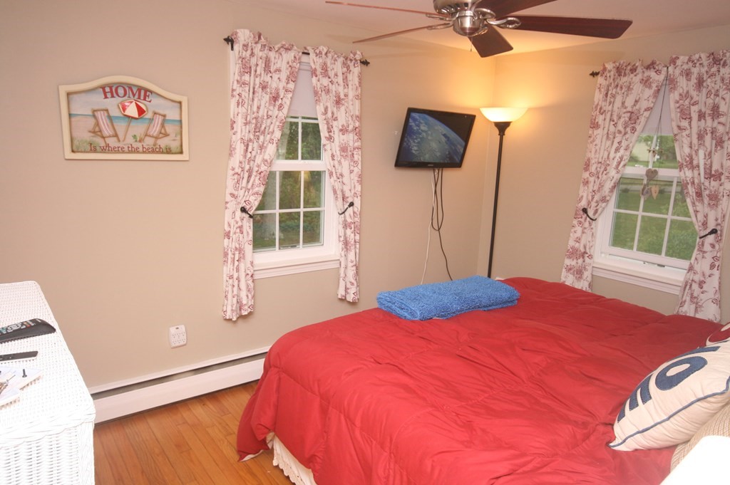 364 Shore Road Bourne, MA 02532 - Photo 24 of 30