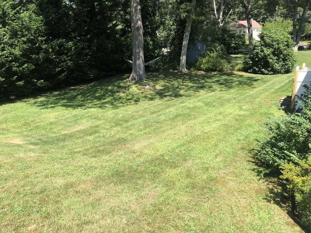 364 Shore Road Bourne, MA 02532 - Photo 5 of 30