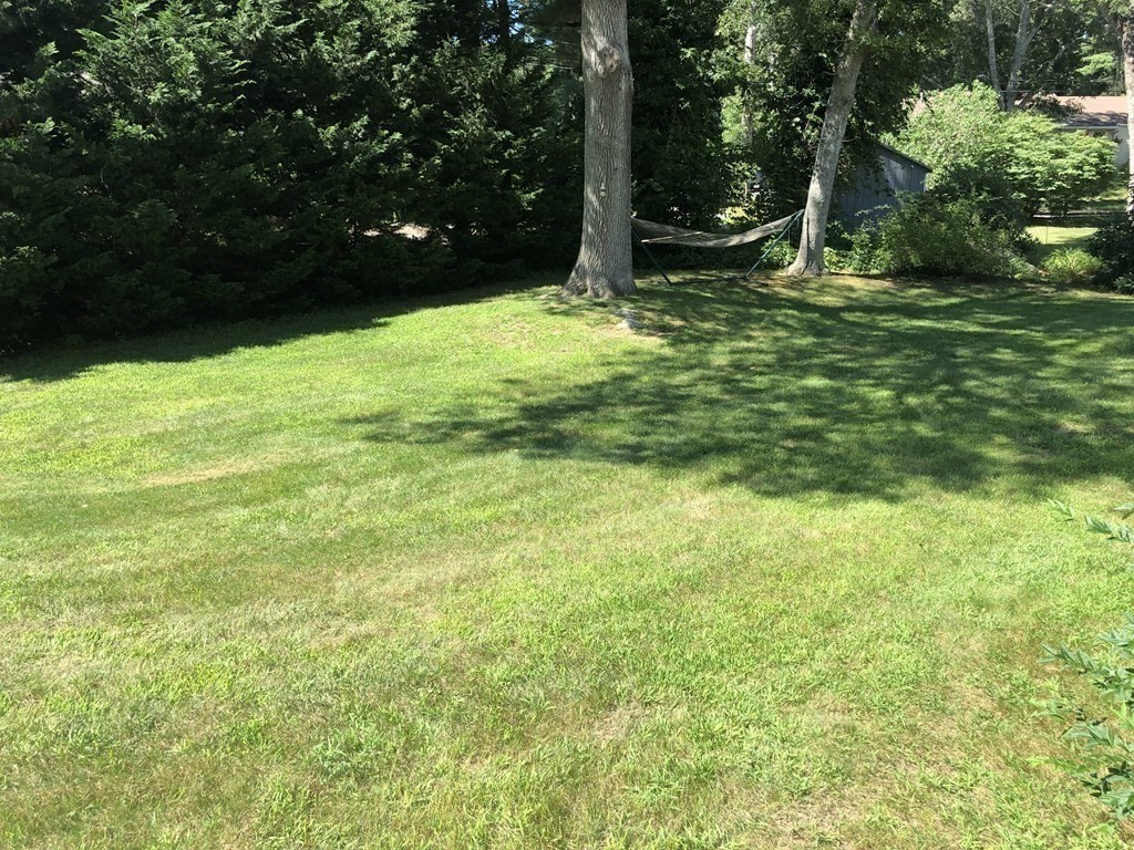 364 Shore Road Bourne, MA 02532 - Photo 6 of 30